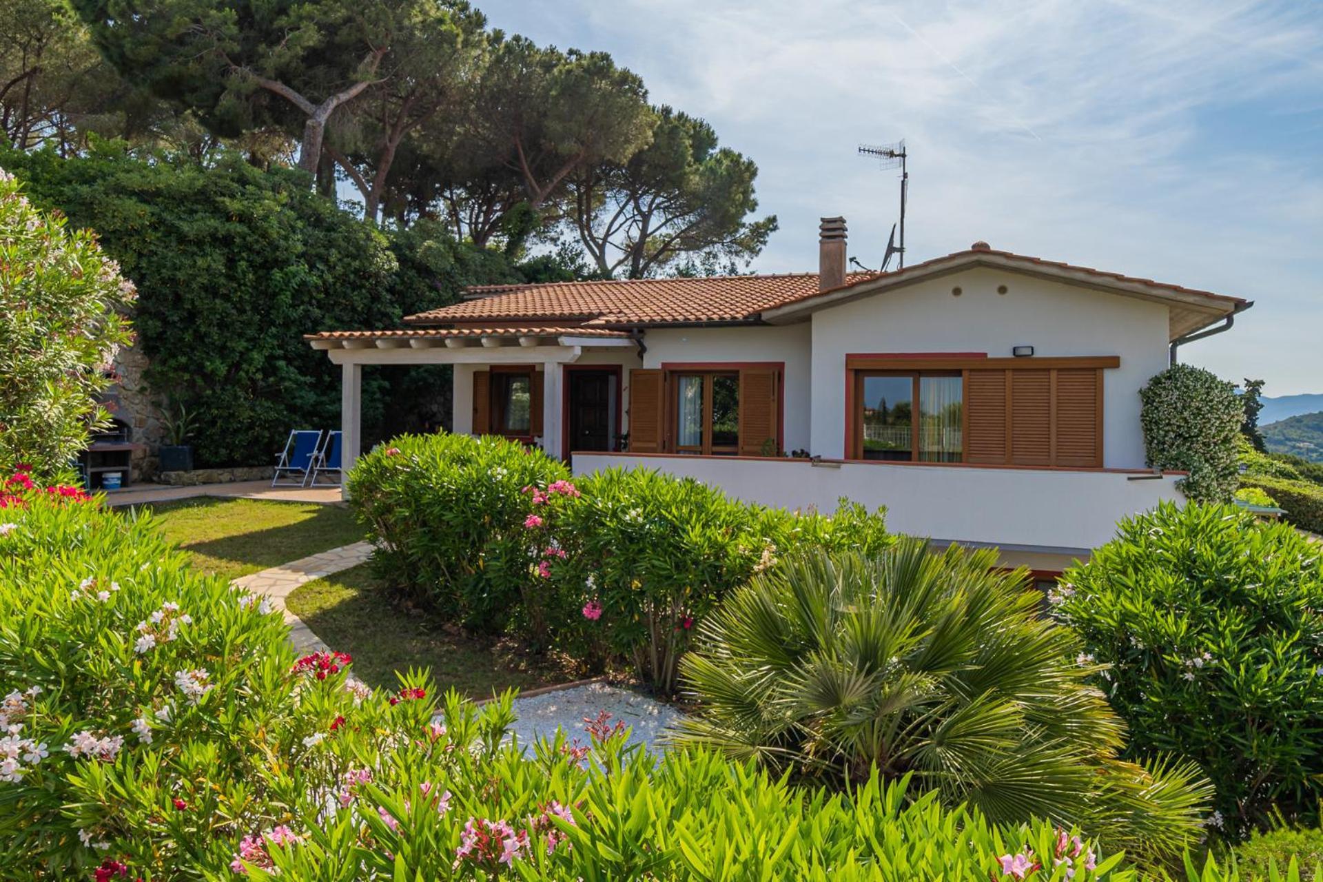 Villasoledad Appartamenti Per Vacanze Capoliveri  Exteriör bild
